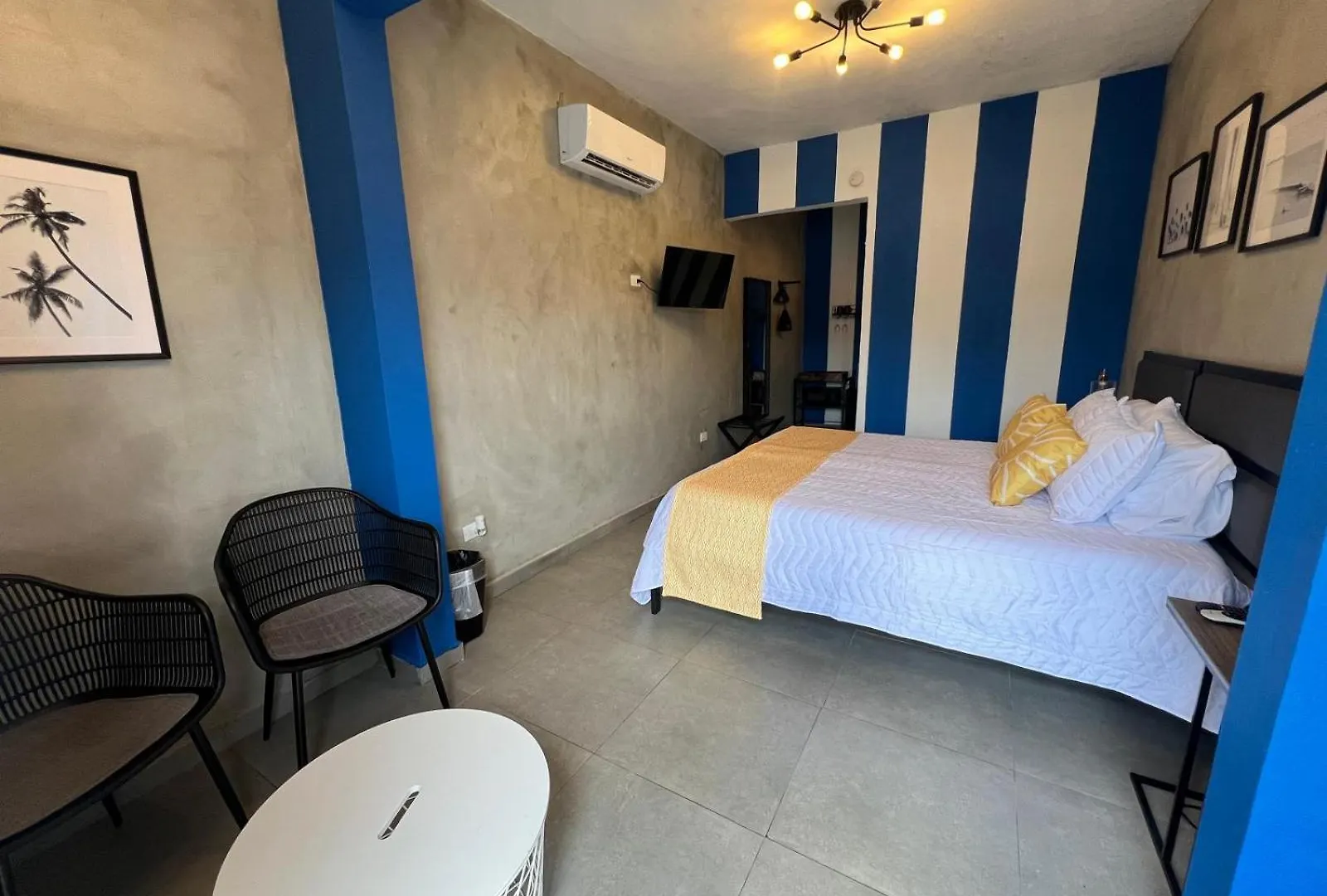 The Surfing Turtle Hotel Luquillo