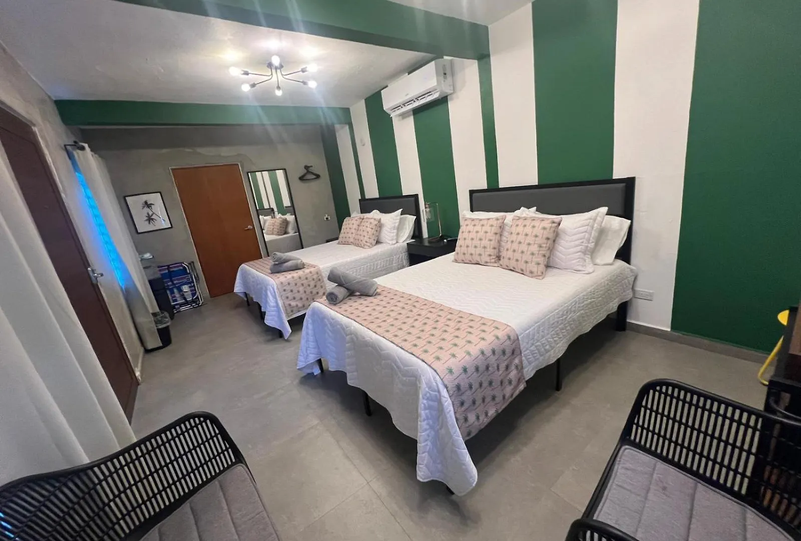 ****  The Surfing Turtle Hotel Luquillo Puerto Rico